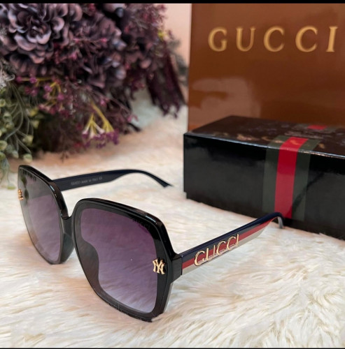 نظارة جوتشي