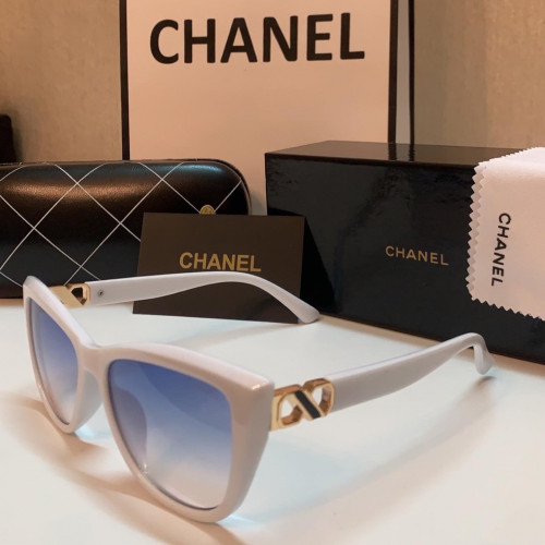 نظارات شانيل