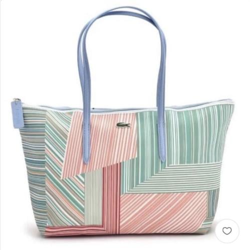 شنطة لاكوست الحجم الصغير