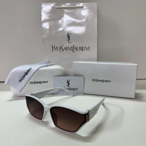 نظارة اف سان لوران 5