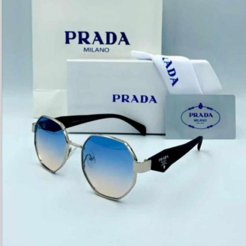 نظارة برادا