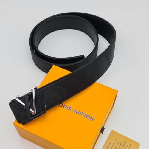 حزام لويس فيتون