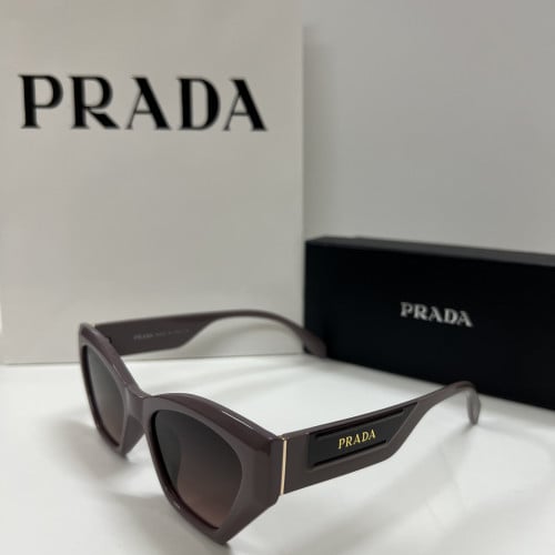 نظارة برادا