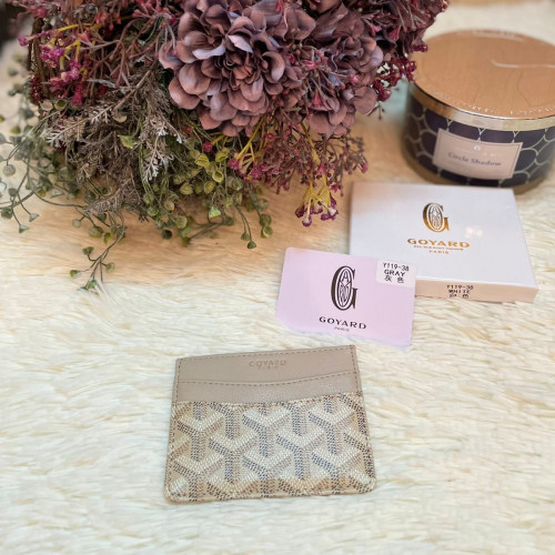 محفظة بطايق جويارد