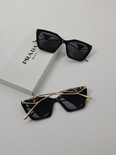 نظارة براد1