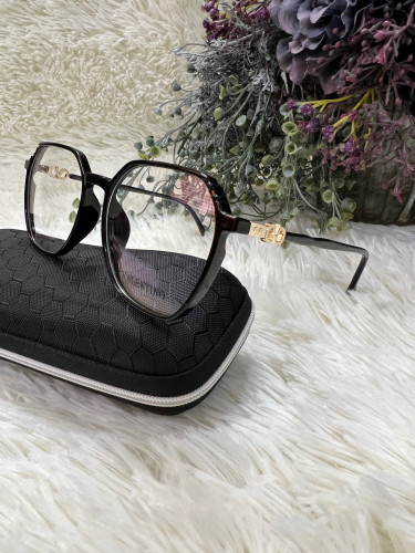 نظارة فلنتينو نظر