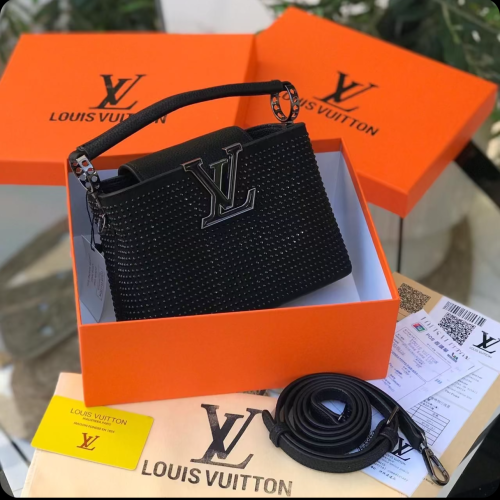 شنطة لويس فيتون