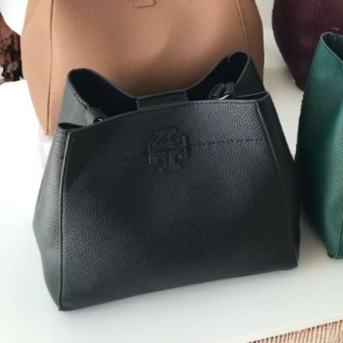 شنطة توري بورش