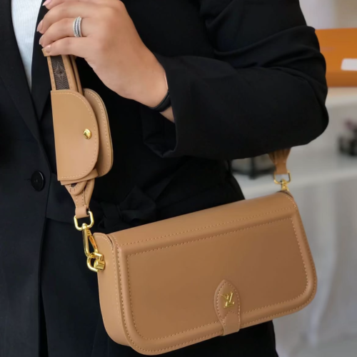 شنطة لويس فيتون