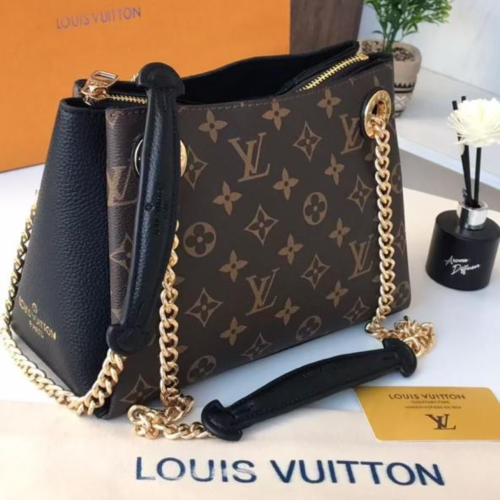 شنطة لويس فيتون