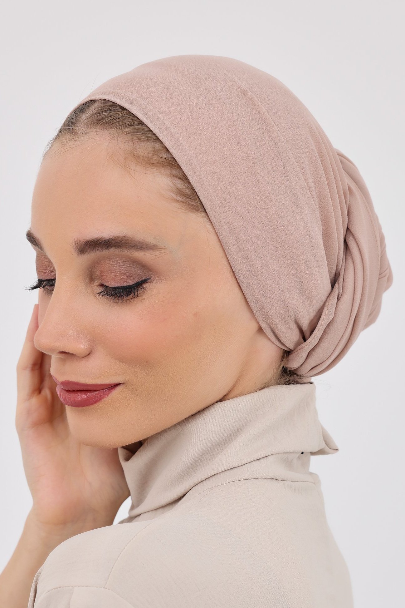 توربان شيفون مع قبعة داخلية