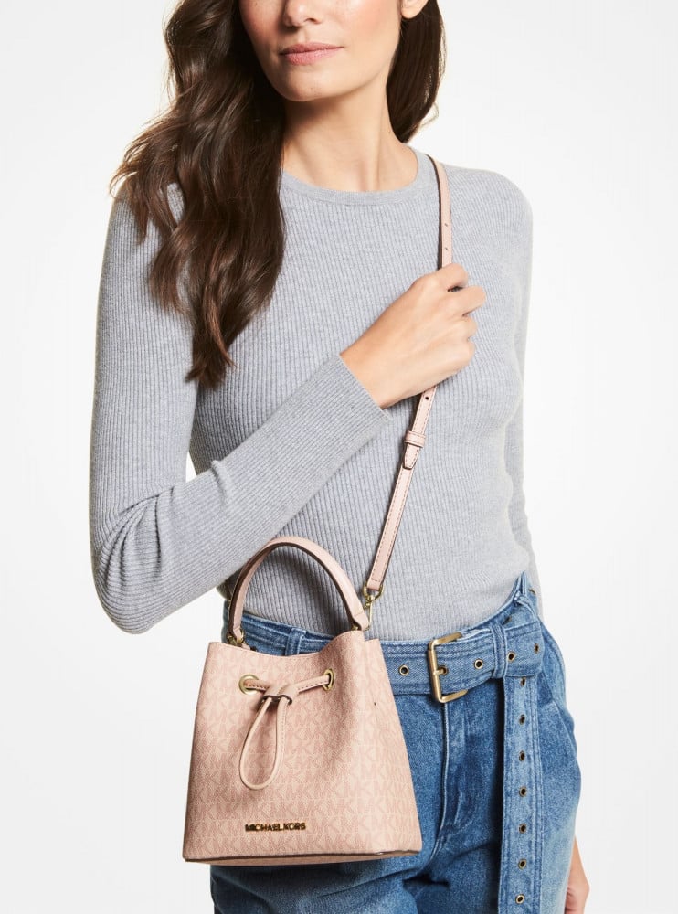 michael michael kors suri small logo crossbody bag