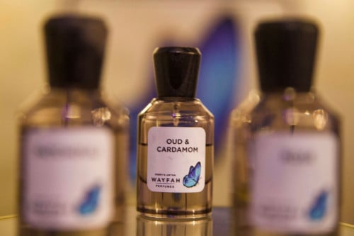 عطر عود والهيل