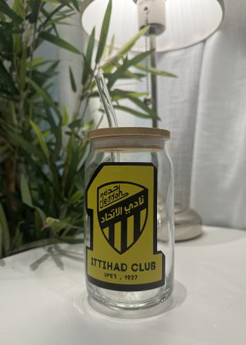 كوب شفاف بشعار نادي الاتحاد