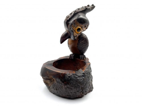 YZ birds Ashtrays طفاية طائر واي زي