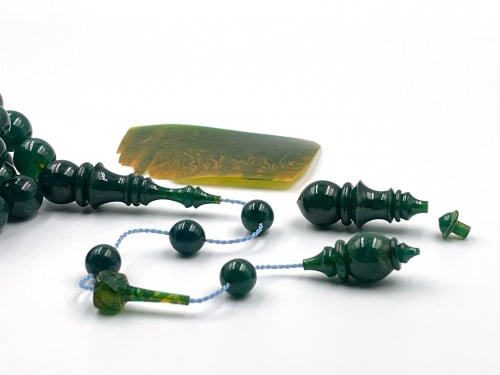 سبحة بكلايت من بلاطة صب قديم خراطة يوسف فرقان