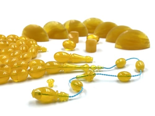 سبحة معرقة بشفافية من تواير يمنية صب قديم تصميم الجوهرة