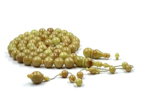 سبحة من مقابض كور اخضر بعرق احمر صب قديم خراطة اسماعيل باشا old rosary