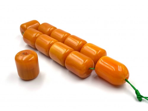 عقد مستكة من بلحات معرق بشفافية