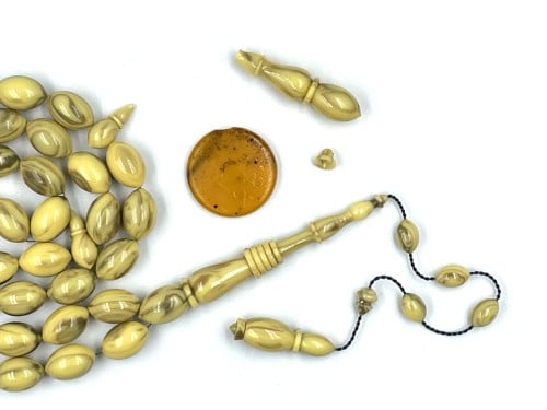 سبحة بكلايت من عصي 28ملم خرتيتي فاتح مفروزة صب قديم خراطة مصنع الفن