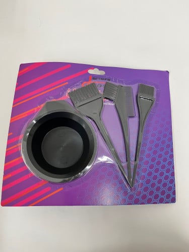 صحن صبغة مع الفرش الخاصه