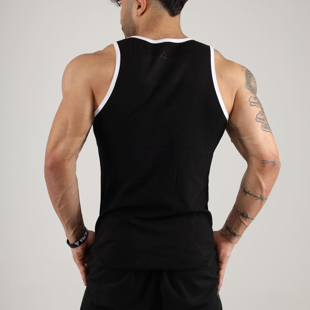 تانك توب اسود