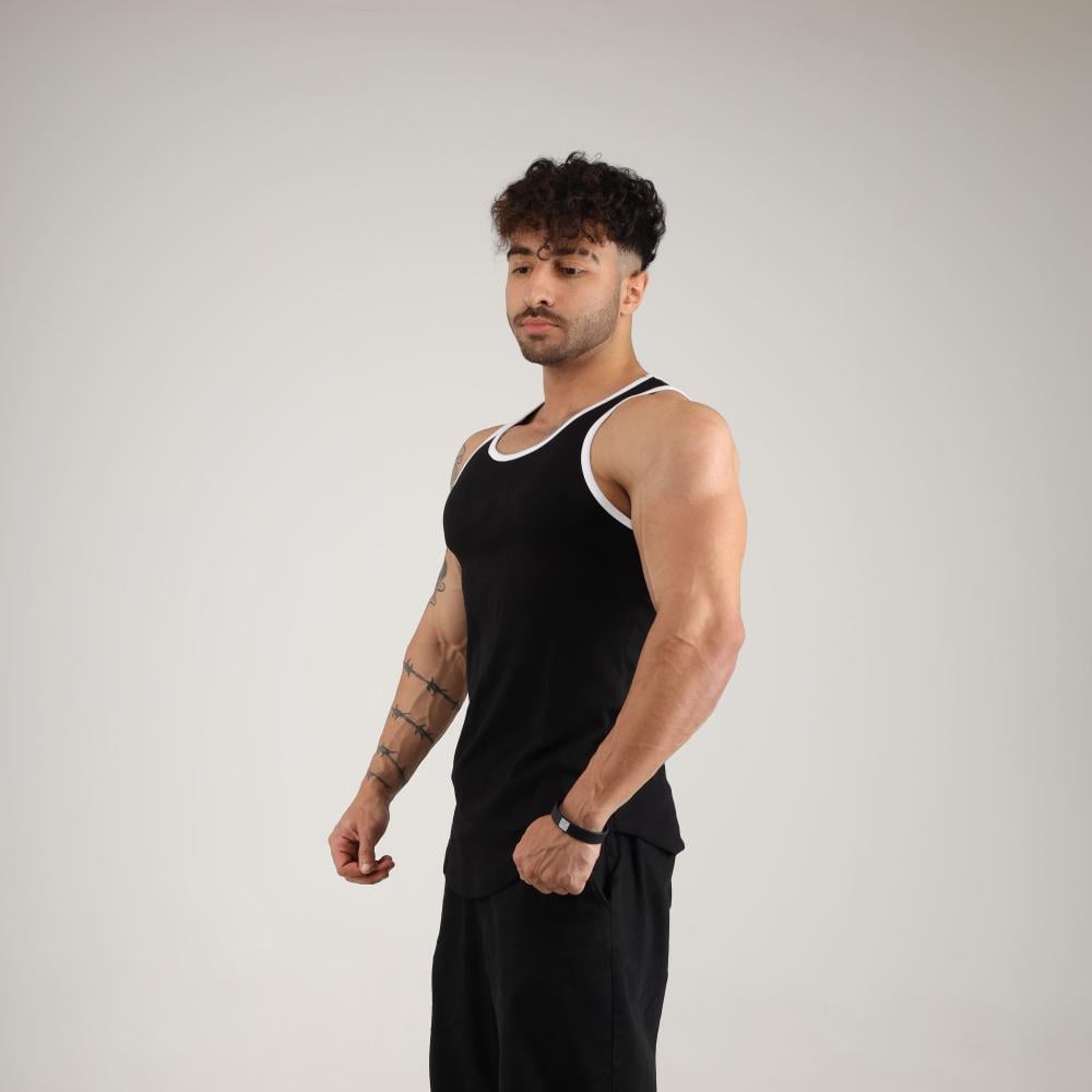 تانك توب اسود