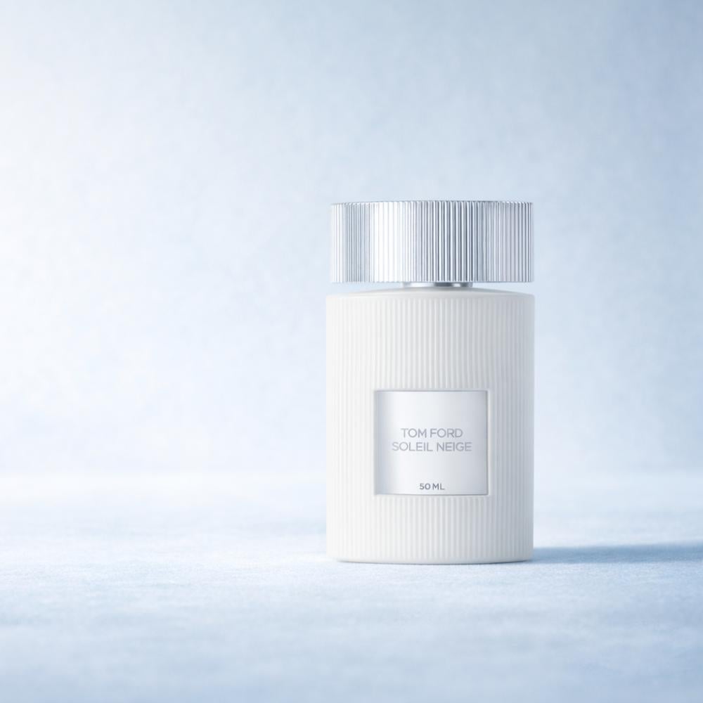 Tom Ford Soleil Neige — أناقة بيضاء تعكس إشراقة الشتاء