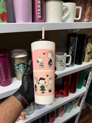 خذها زي ما هي - مق starbucks x peanuts وردي بارد