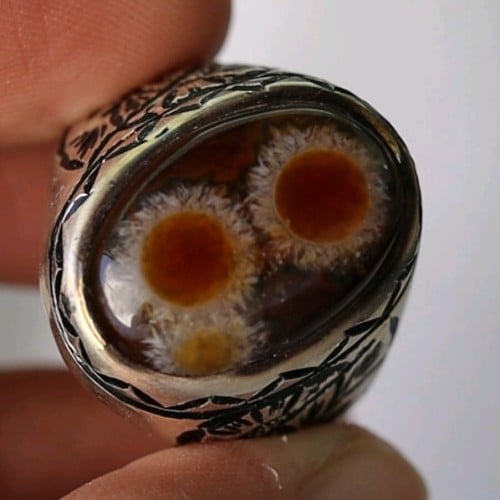 خاتم عقيق سليماني هنديأصلي عينين برموش لون كرزي