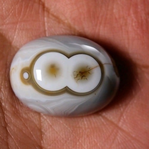 حجر عقيق سليماني هندي أصلي طبيعي عينين بيضاء