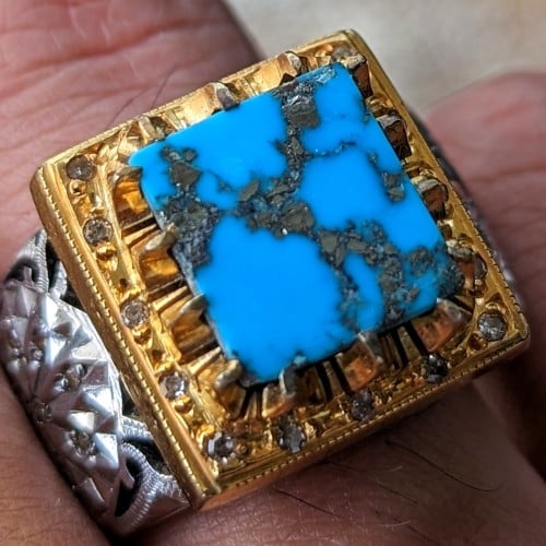 خاتم فيروز نيشابوري طبيعي قطع مربع مرصع ألماس صياغة فياض