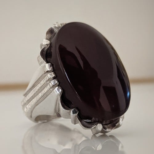 عقيق يماني كرزي نخب أول بطن دموي حجم راهي صياغة عقيل