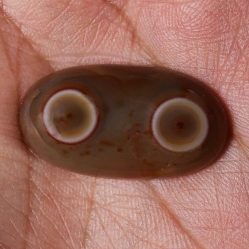 حجر عقيق سليماني هندي أصلي طبيعي عينين من النوادر