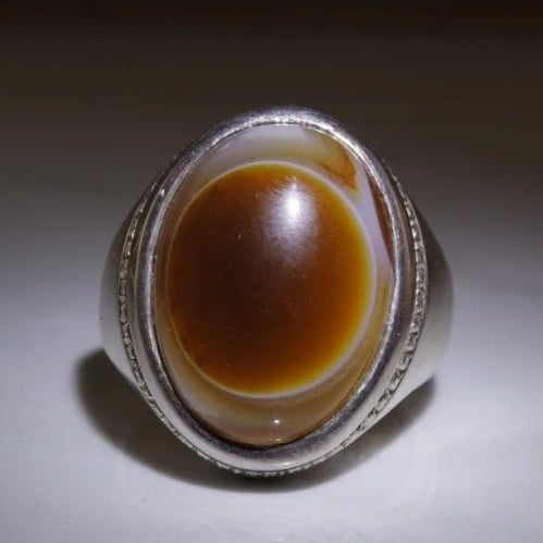 سليماني هندي مميز عين كبيرة في المنتصف