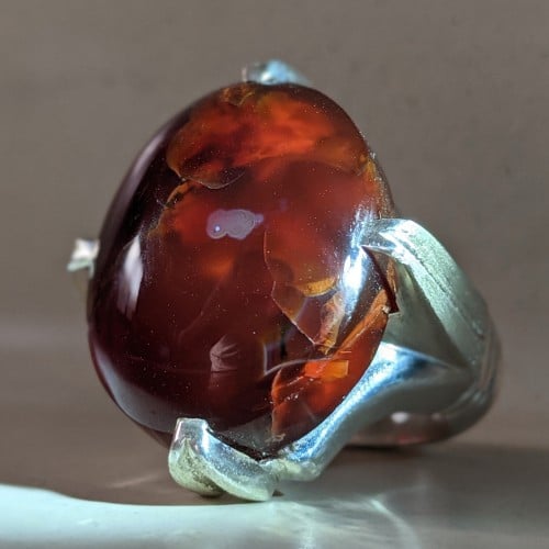 عقيق يماني بحر وطبقات من الزعفران صياغة حمادة VIP