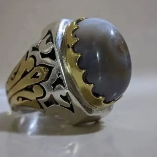 عقيق سليماني هندي قبه يشف النور عين في المنتصف صياغة حسام حداد