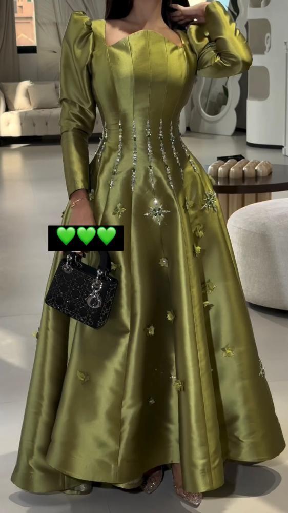 فستان ناعم انيق