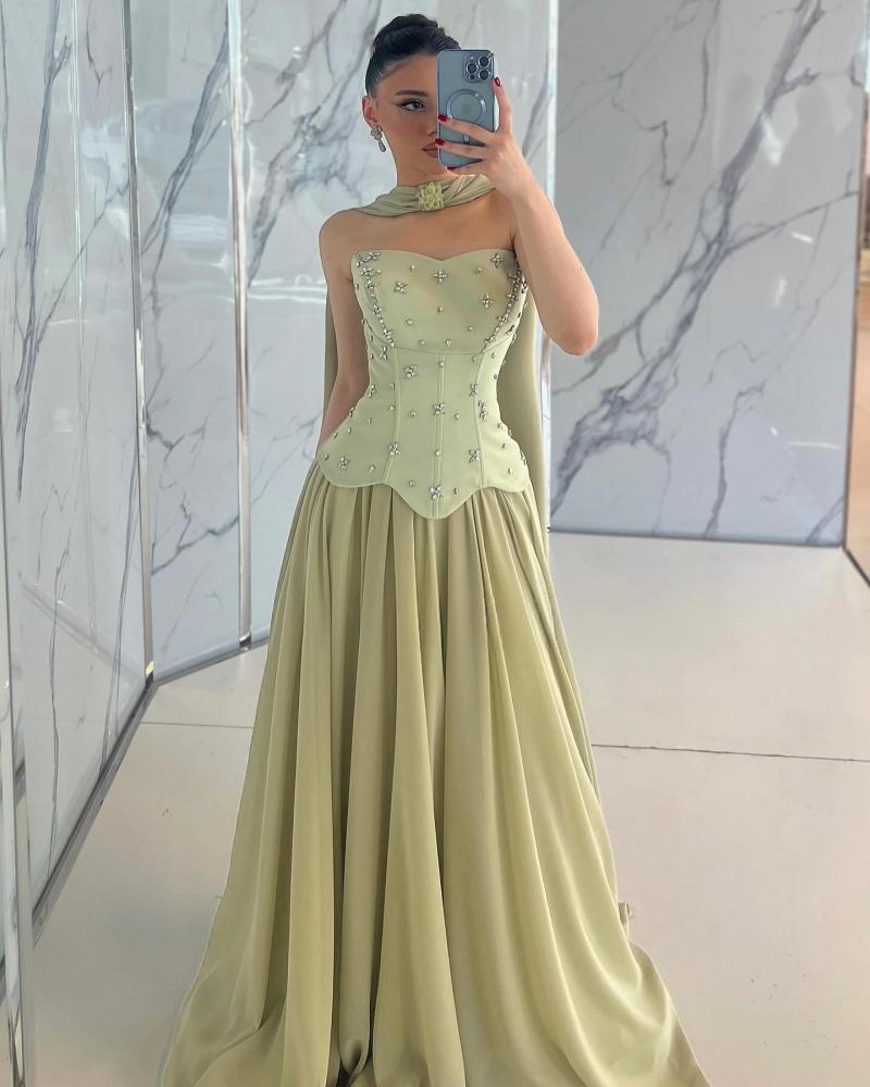 فستان سهرة فخم