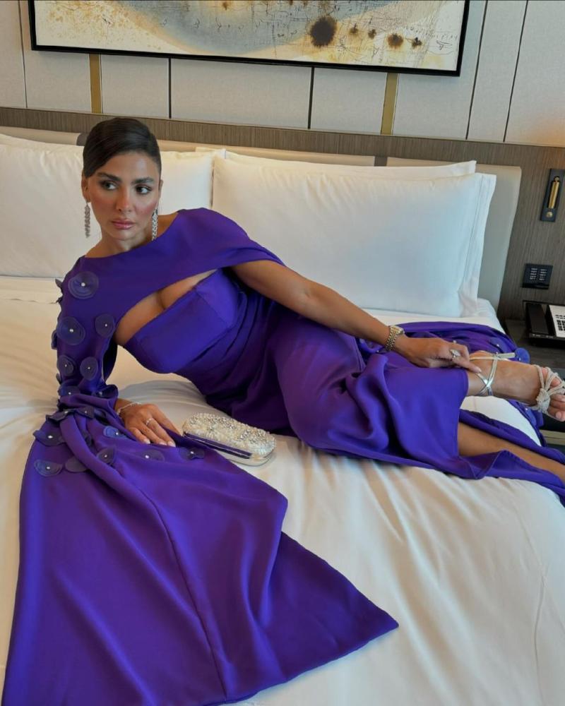 فستان ناعم انيق