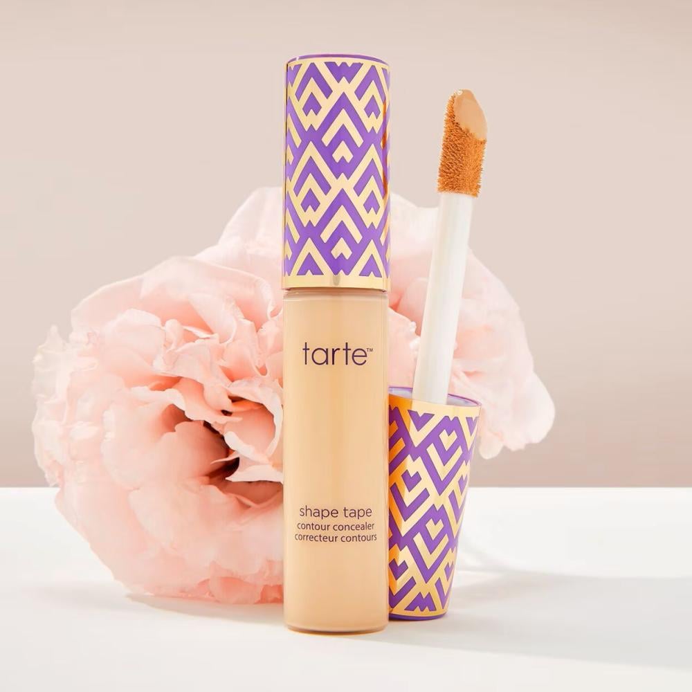 زجاجة تارت كونسيلر شيب تيب Tarte Shape Tape Contour Concealer الأنيقة