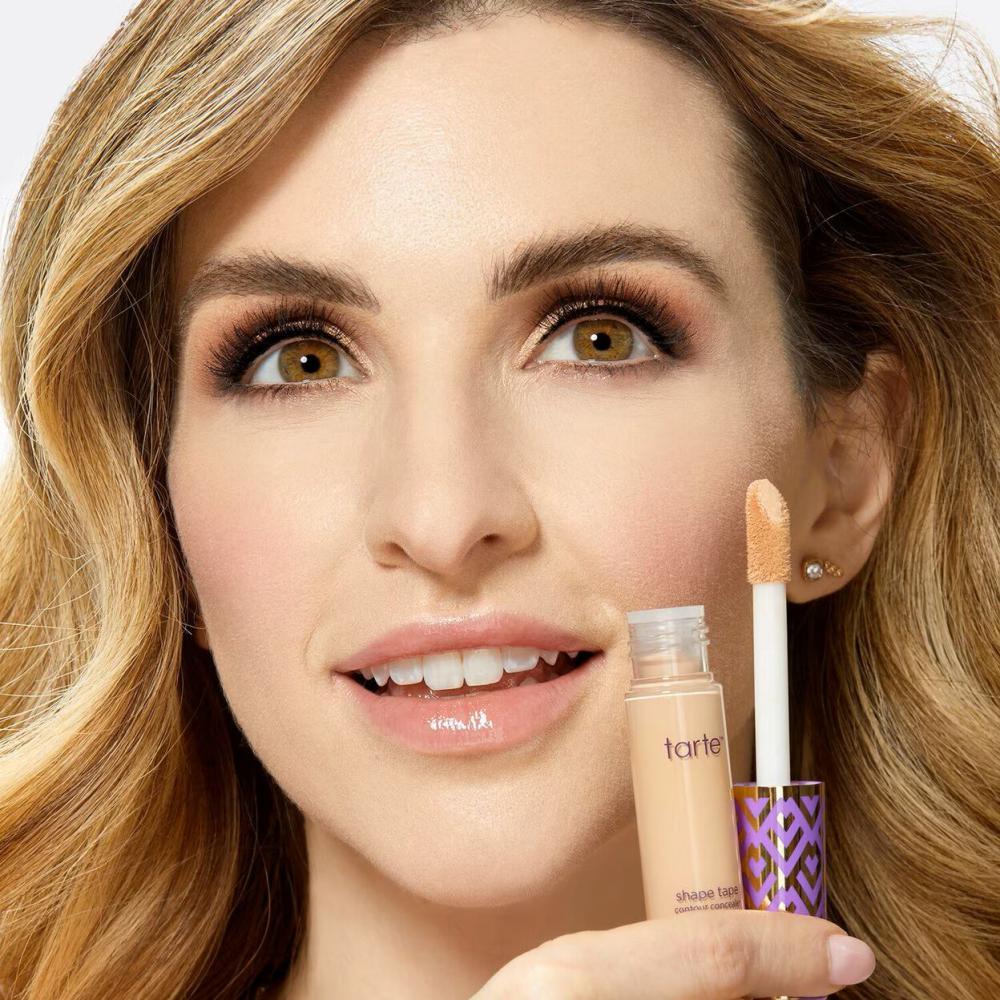 زجاجة تارت كونسيلر شيب تيب Tarte Shape Tape Contour Concealer الأنيقة