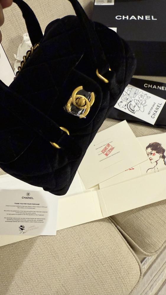 専用⭐️美品CHANEL⭐️2セット 高仿原单Chanel cf 25cm V型进口小羊Wechat:momoko8828 | Facebook