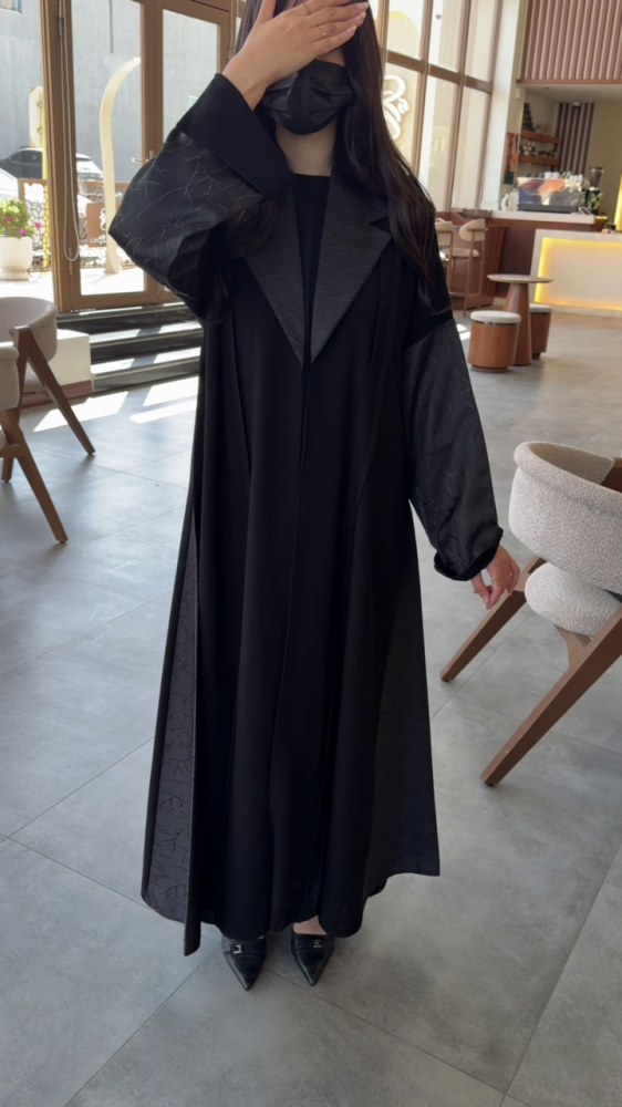 عباية فخمه تناسب المناسبات الرسمية واليومية