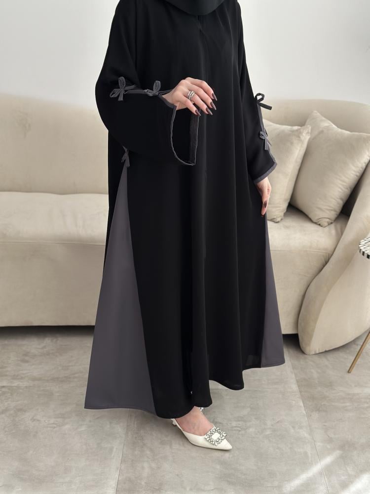 عبايه شتويه تمنحك شعورا بالاناقه والراحه