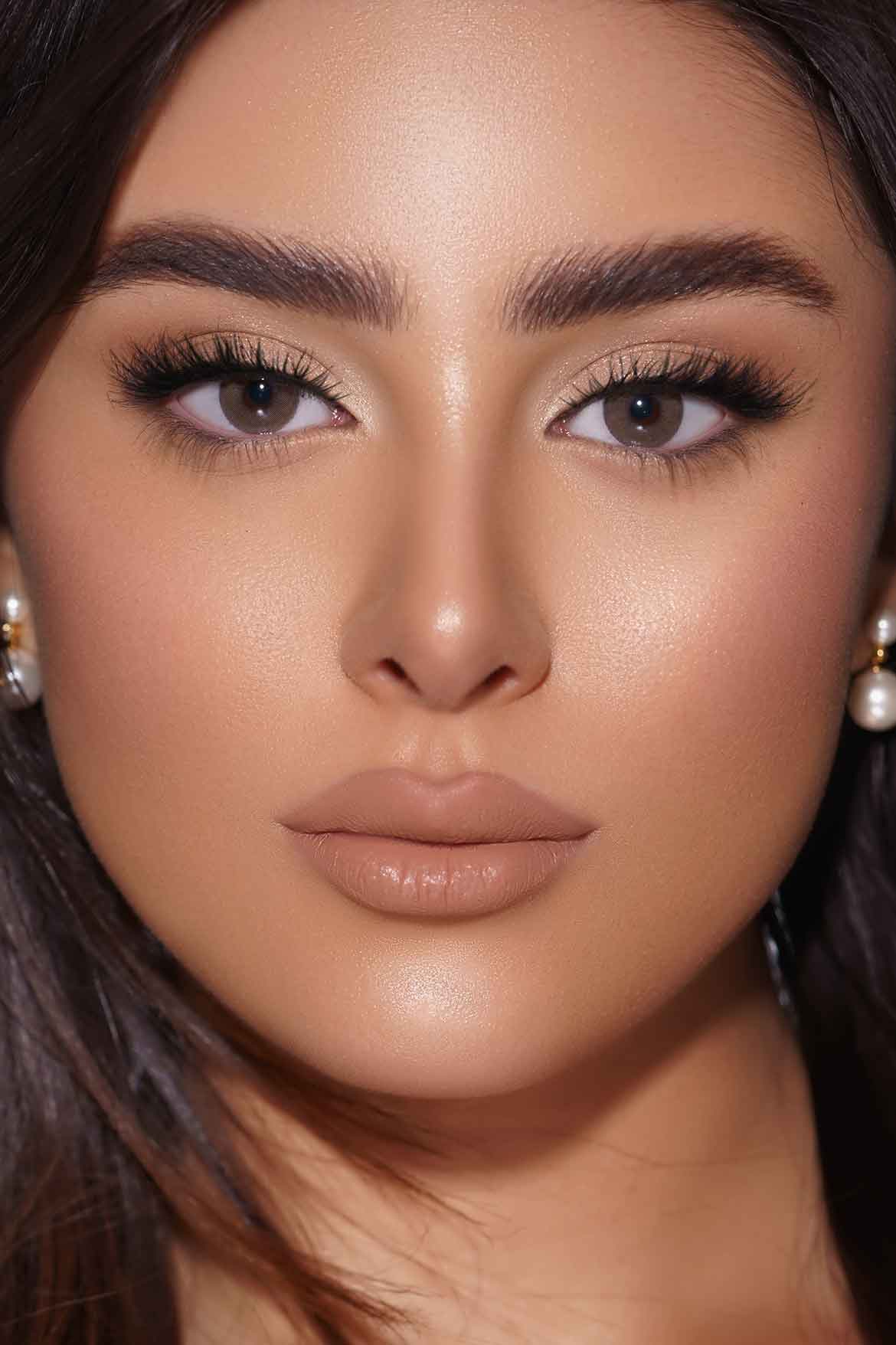عدسات افل وودي اليومية  - ملونة زينة - عبوة تحتوي على عدستين