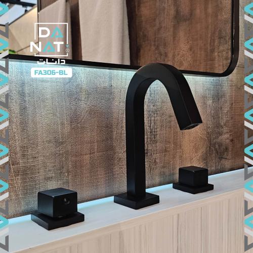 خلاط مغسلة ثلاثة فتحات أسود FA306-BL