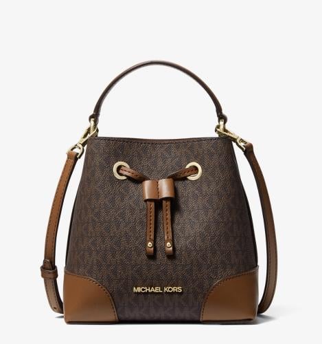 شنطة مايكل كورس michael kors
