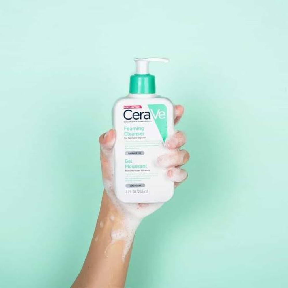 سيرافي غسول رغوى للبشرة العادية الى الدهنية 236 مل