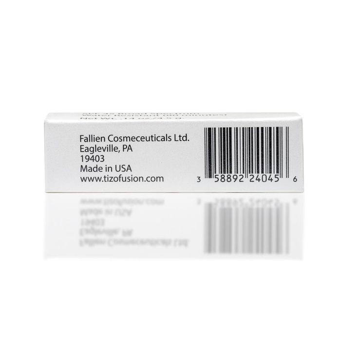 تي ايزو  مرطب للشفاه بلون الشفايف مع واقي شمس 4.5 جم SPF 45